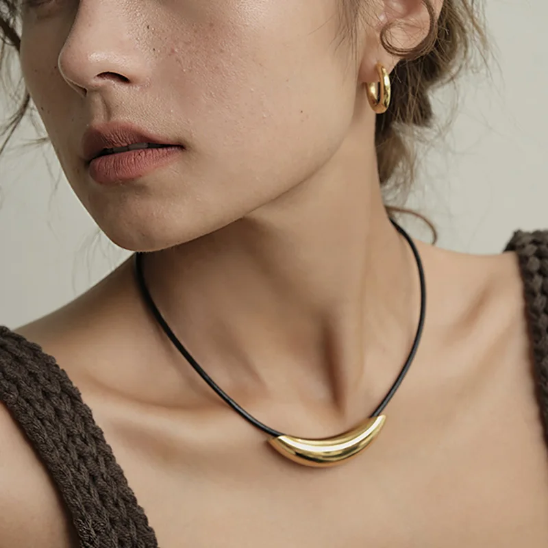 Neues Design Sense PU Kunstleder Seil Edelstahl Metallrohr Anhänger Halskette Modeschmuck für Got Girls und Womens – Detail 7