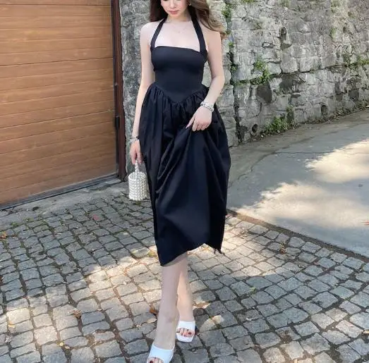 2025 Autumn New Elegant Sexy Solid Color Sleeveless Collarless Hanging Neck Backless Casual Dress Female Clothing