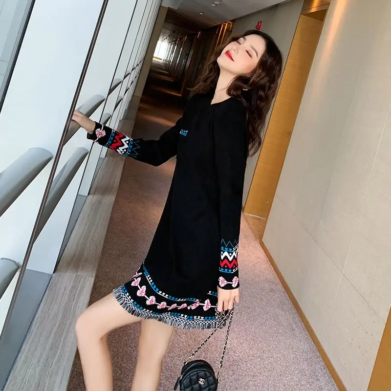 

Wholesale Knitted 2024 New Women's Inner Wear Base Autumn Clothes Sweater Black Mid-Length Winter Dress