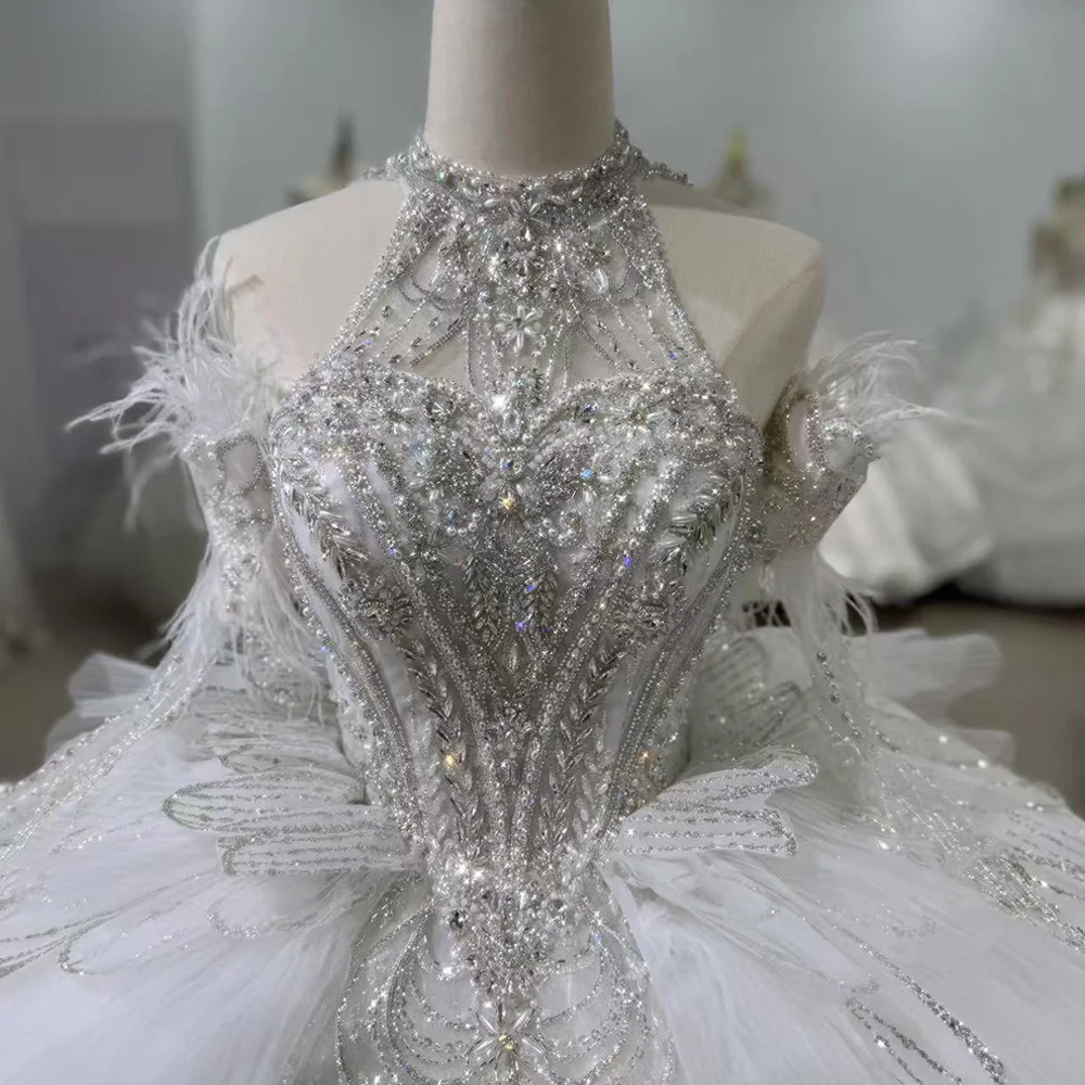 Vestido Blanco Boda Vestido de Novia Civil Vestido con hombros descubiertos Halter Keyhole Back personalizado nuevos vestidos de Novia de Novia