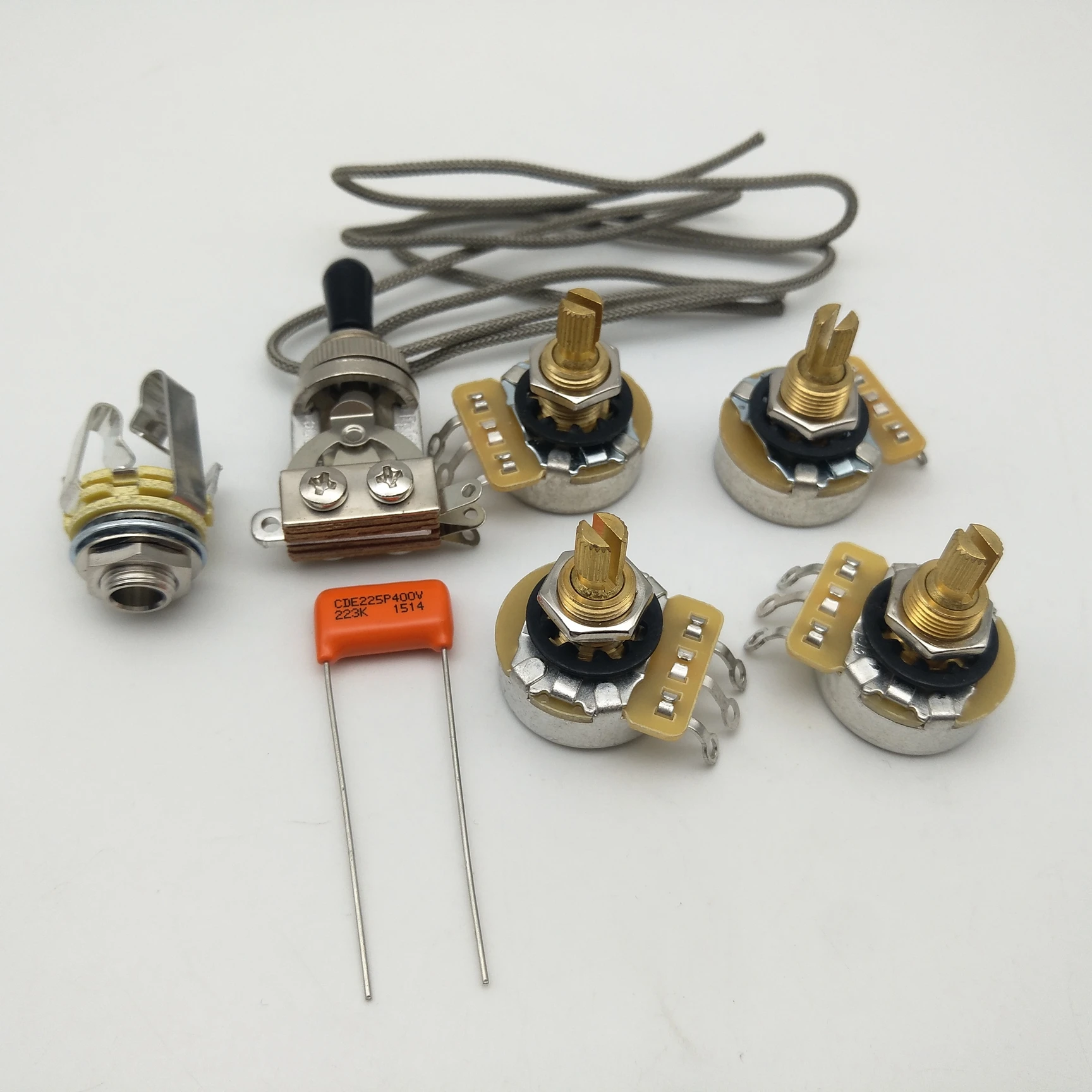 

Guitar Parts Potentiometer CTS 500K Copper Shaft Wiring Kit CDE .047 200V Orange Drop Cap Fit for LP Guitar Accessories Replace