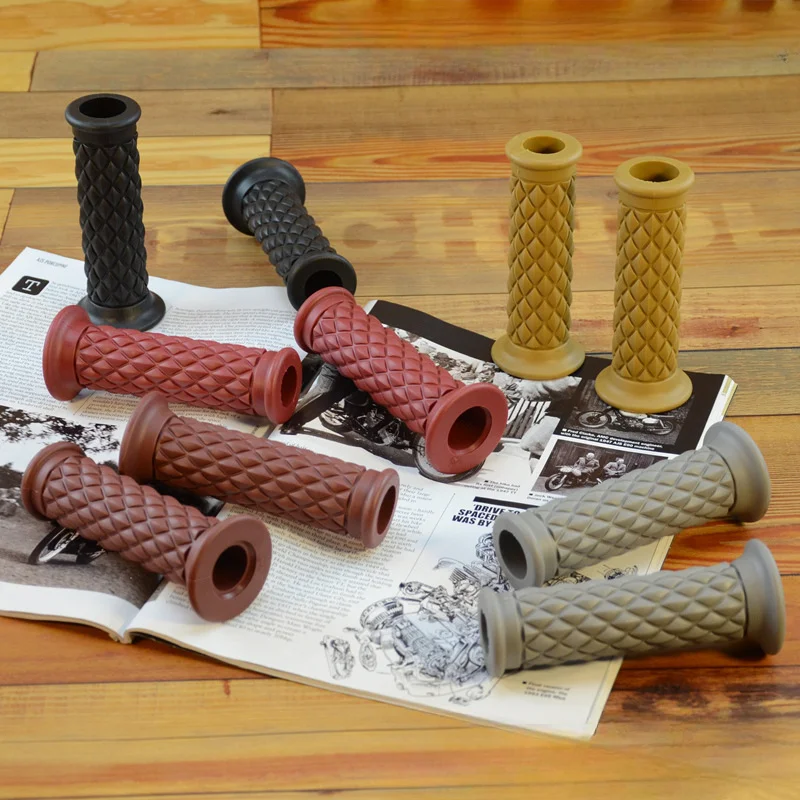 Retro Rubber Motorcycle Handlebar Grips 7/8\