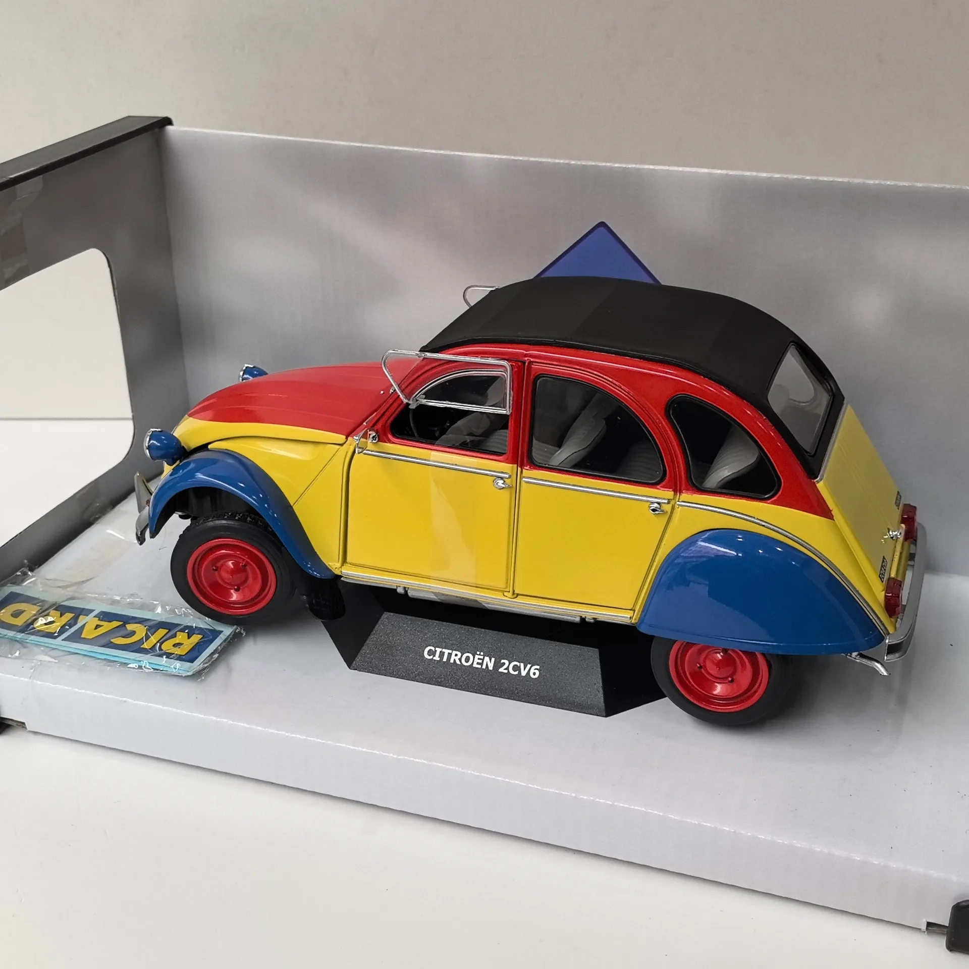 Modèle de voiture en alliage moulé sous pression, échelle 1:18, CITROEN 2CV6 1985, jouet de collection, cadeau, affichage Souvenir, ornement
