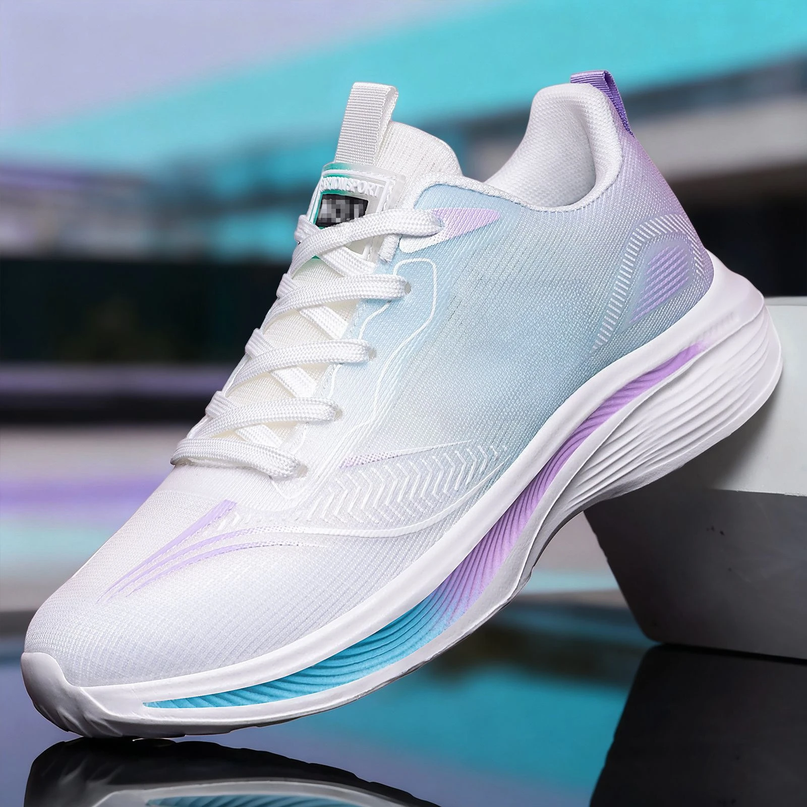 

Spring and summer new breathable sports and leisure shoes, lightweight and versatile soft-soled student running shoes