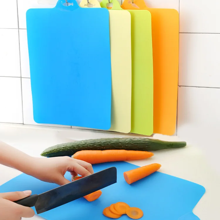 Flexible Cutting Board Innovative Wear-resistant Bendable Convenient Hanging Design Easy To Clean Durable Modern Antimicrobial