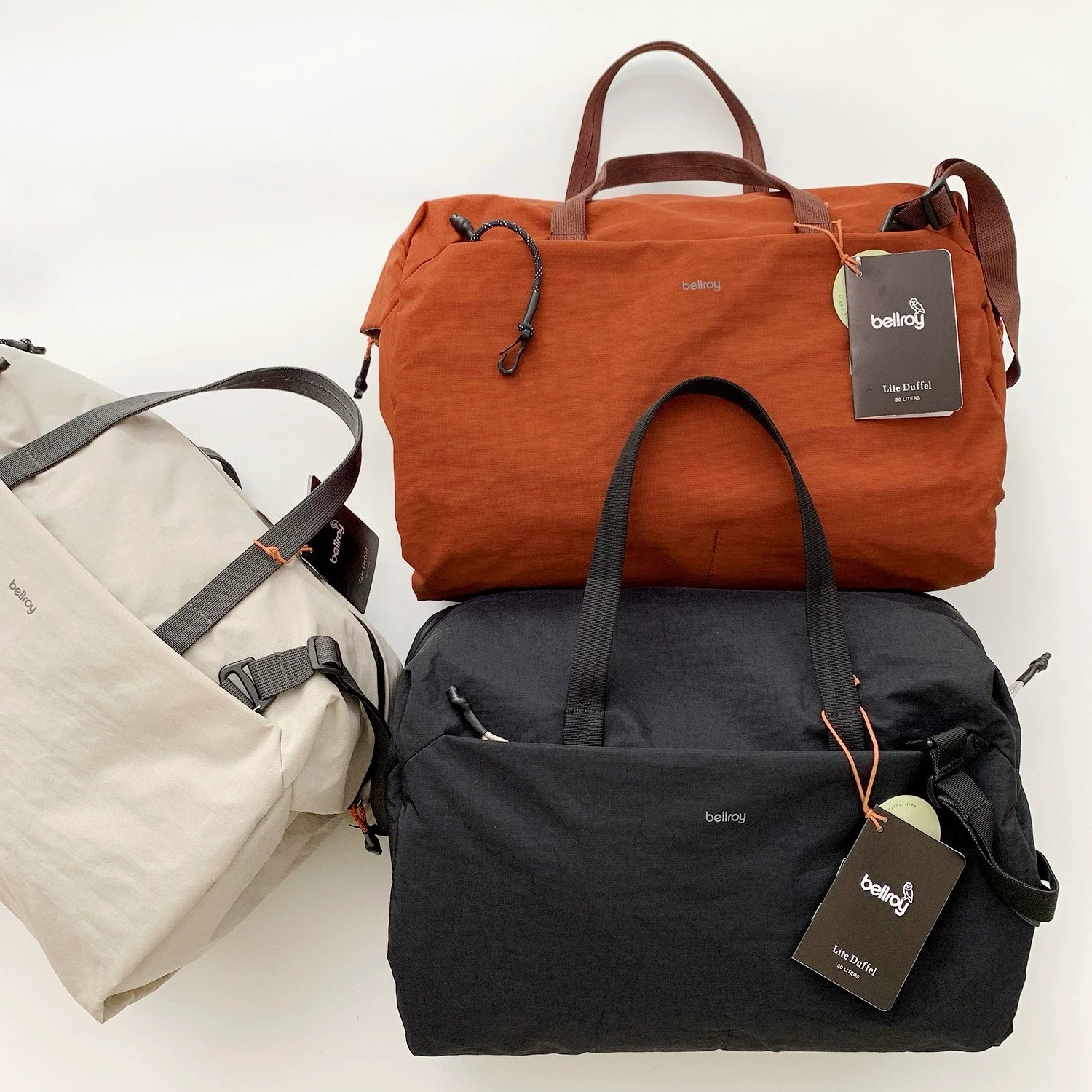 Bellroy Lite Duffel 30L Ultra-Light Travel Bag Water-Resistant Ripstop Gym Sports Duffle Large Capacity Luggage Handbag