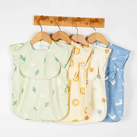 Elinfant 1/2 조각 아기 수유 Bibs 방수 빨 앞치마 만화 수건 어린이 유아 저녁 식사 소년과 소녀를위한 Burp Cloths