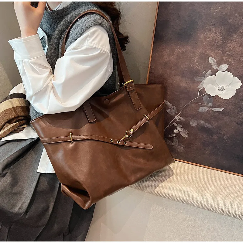 Europa Amerika Mode Einkaufstasche Retro Große Kapazität Umhängetaschen High-End Einfarbig Casual Bag Premium Leder Pendler Taschen – Detail 14