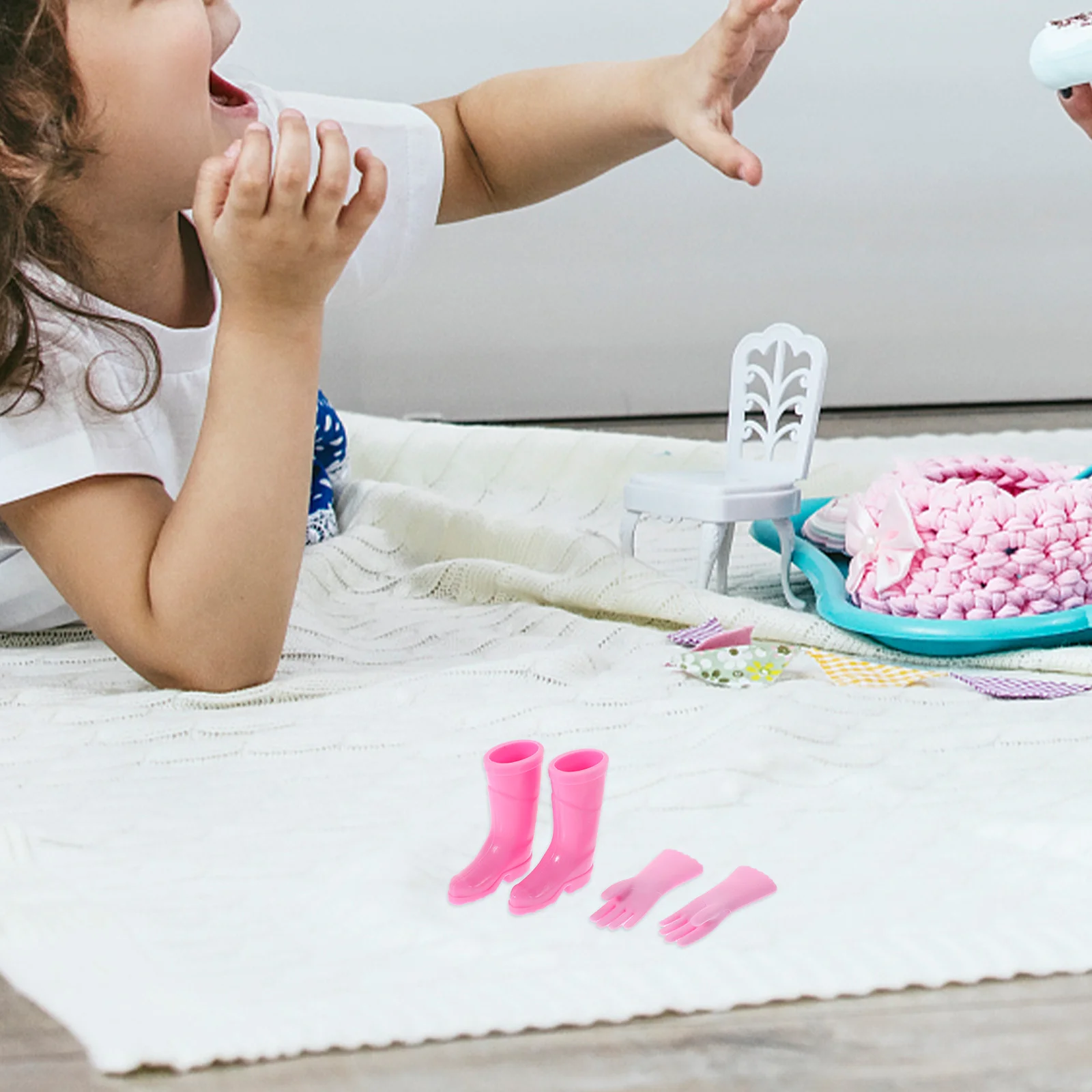 MINI Rain BOOTS ถุงมือตกแต่งบ้านรองเท้า Miniature Rainshoes จําลองและชุดตุ๊กตาของเล่นเครื่องประดับ