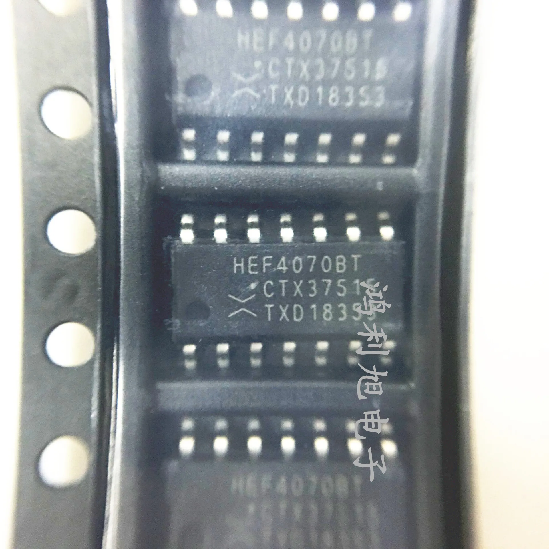 10 teile/los hef4070bt hef4070 xor gate 4-element 2-in cmos 14-pin so t/r