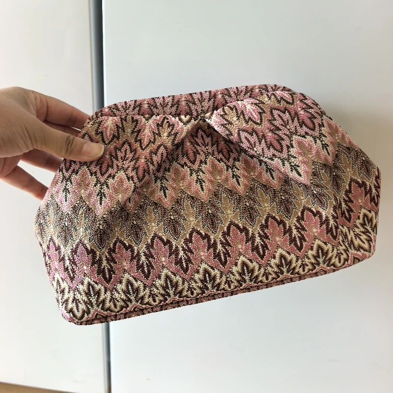Ethnic Style Geometric Pattern Embroidery Thread Fashion Clutch Bag 2026 Summer Bohemian Printing Ruched Cute Cloud Bag Female