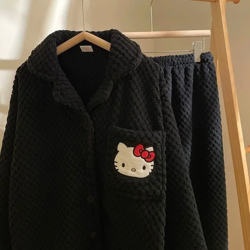 Sanrio Cartoon Hello Kitty Pajamas Female Flannel autumn Winter The New Plus Thicken Velvet Sweet Keep Warm Pajamas leisure wear