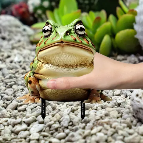 Colorful Metal Butterfly Flamingo Dragonfly Ladybug Garden Stake Set of 4 Outdoor Lawn Decorations for Spring and Summer