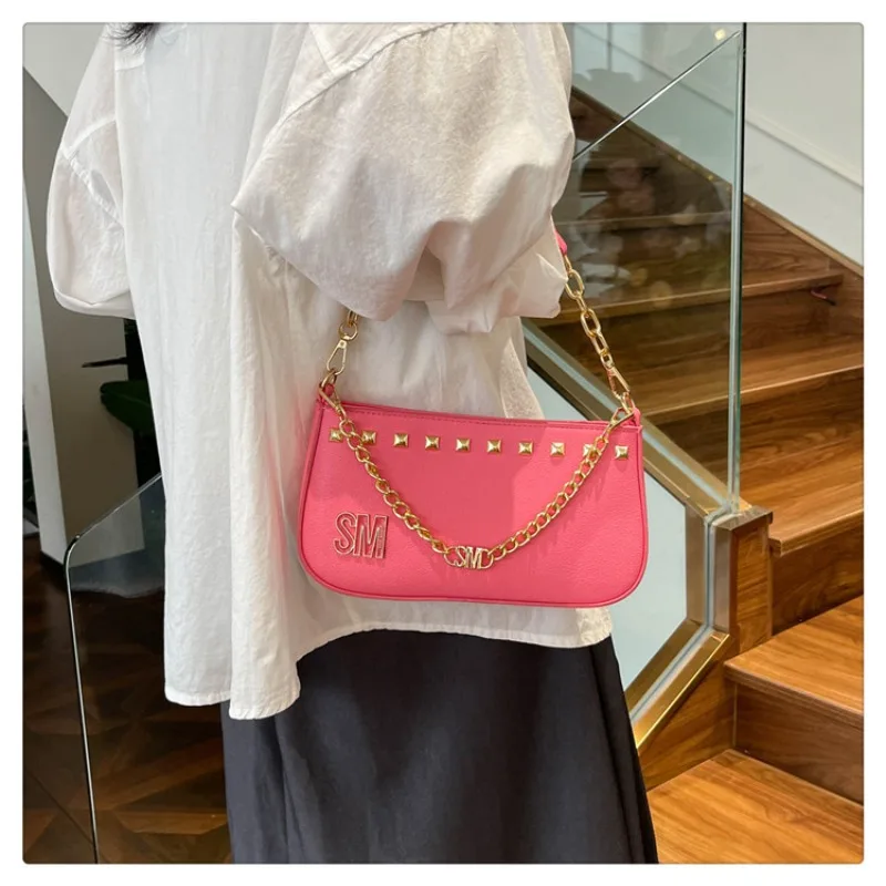 

French Minimalist Chain Bag - Stylish Crossbody Purse for Women, Summer Luxury Shoulder Bag, Versatile Small Designer Handbag