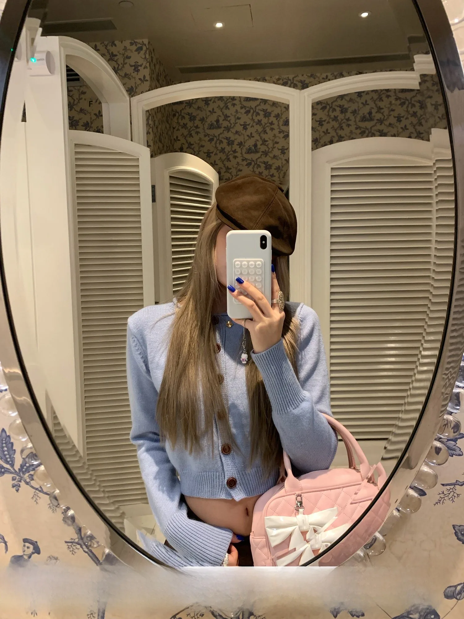 

Blue round Neck Long Sleeve Short Knitted Sweater Women's Spring New Style Sweet Style Casual Fashion Soft Comfortable Knitwear
