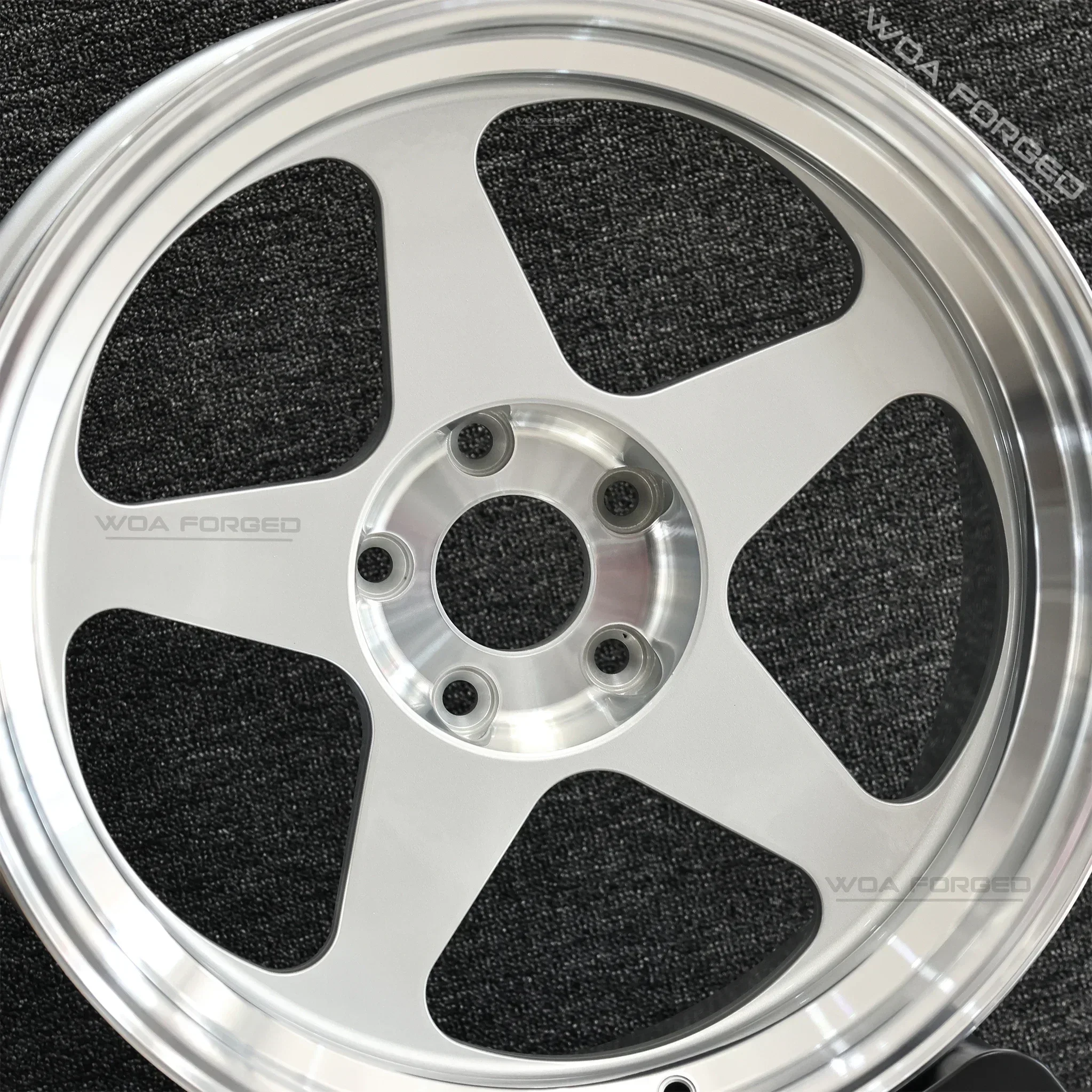 تخصيص 6061 18 19 20 21 22 24 بوصة جنوط عجلات مزورة لامبورغيني أفينتادور SVJ رودستر هوراكان إيفو بيرفورمانتي سبايدر #4