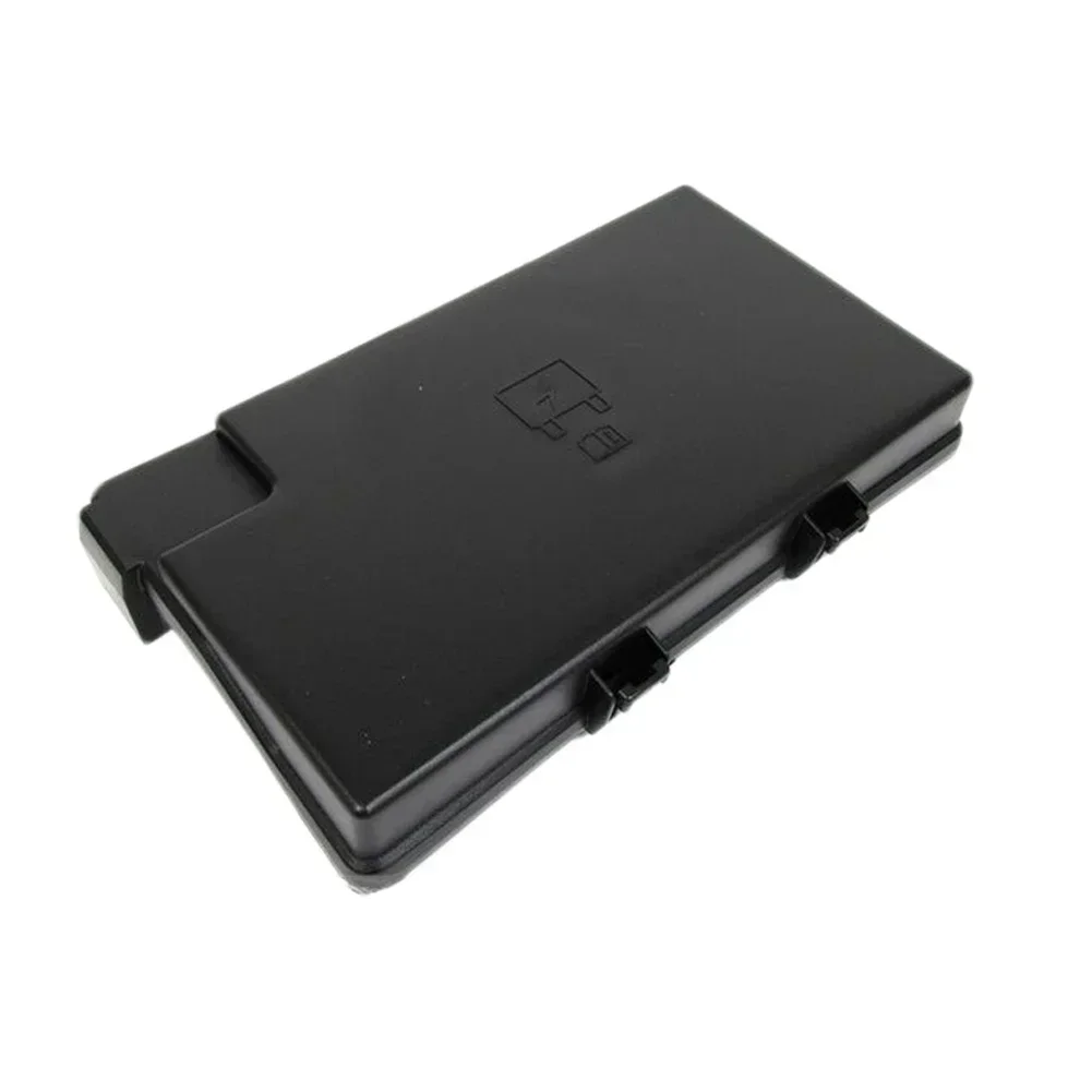 

Replacement FUSE RELAY COVER LID for Ram Models 1500 2500 3500 4500 and 5500 from 2013 to 2018 Part Number 68202821AA