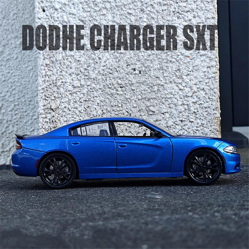 1:24 2023 Dodge Charger SXT Alloy Sport Car model Diecasts Metal Muscle Vehicles Car Model Simulation Collection Childrens Gifts