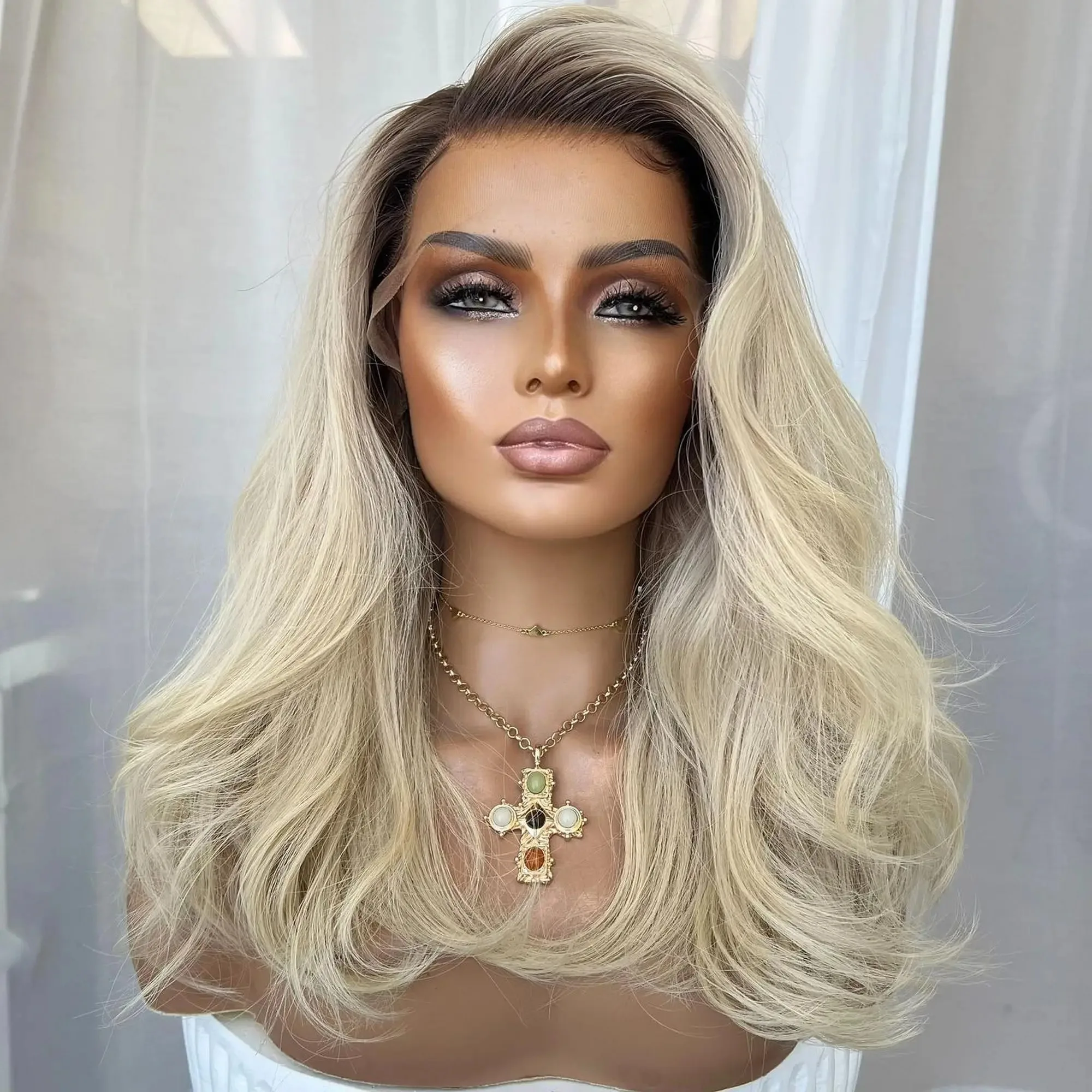 

Ombre Blonde Short Wavy Bob Hair 13x4 HD Lace Front Wigs Natural Wave Dark Root Makeup Daily Synthetic And Blend For White Women