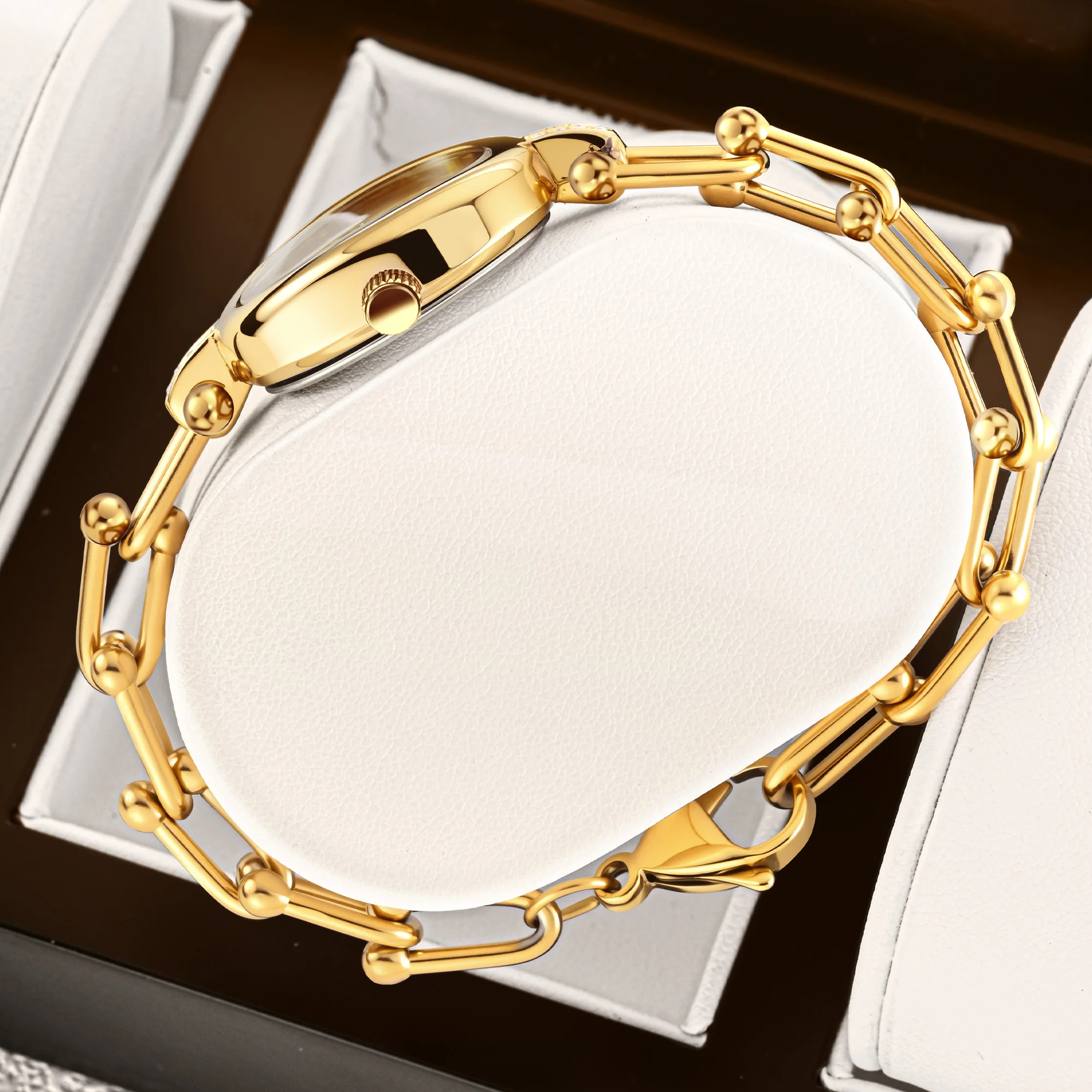 YaLaLuSi Gold Bead Chain Women Watch Red Oval Roman Dial Crystal Decor Luxury Gift Wristwatch