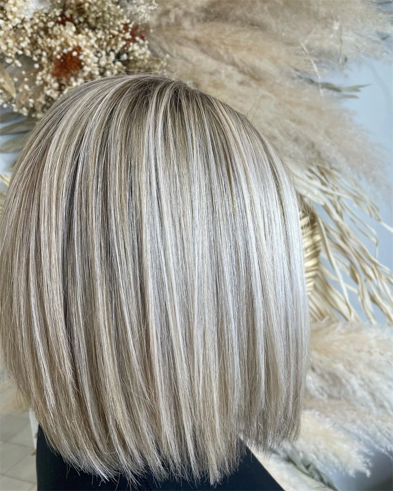 Perruque Lace Front Wig synthétique sans colle, perruque Bob lisse, courte, blonde cendrée avec reflets gris et bruns, Futura Lace Wig, pour femmes