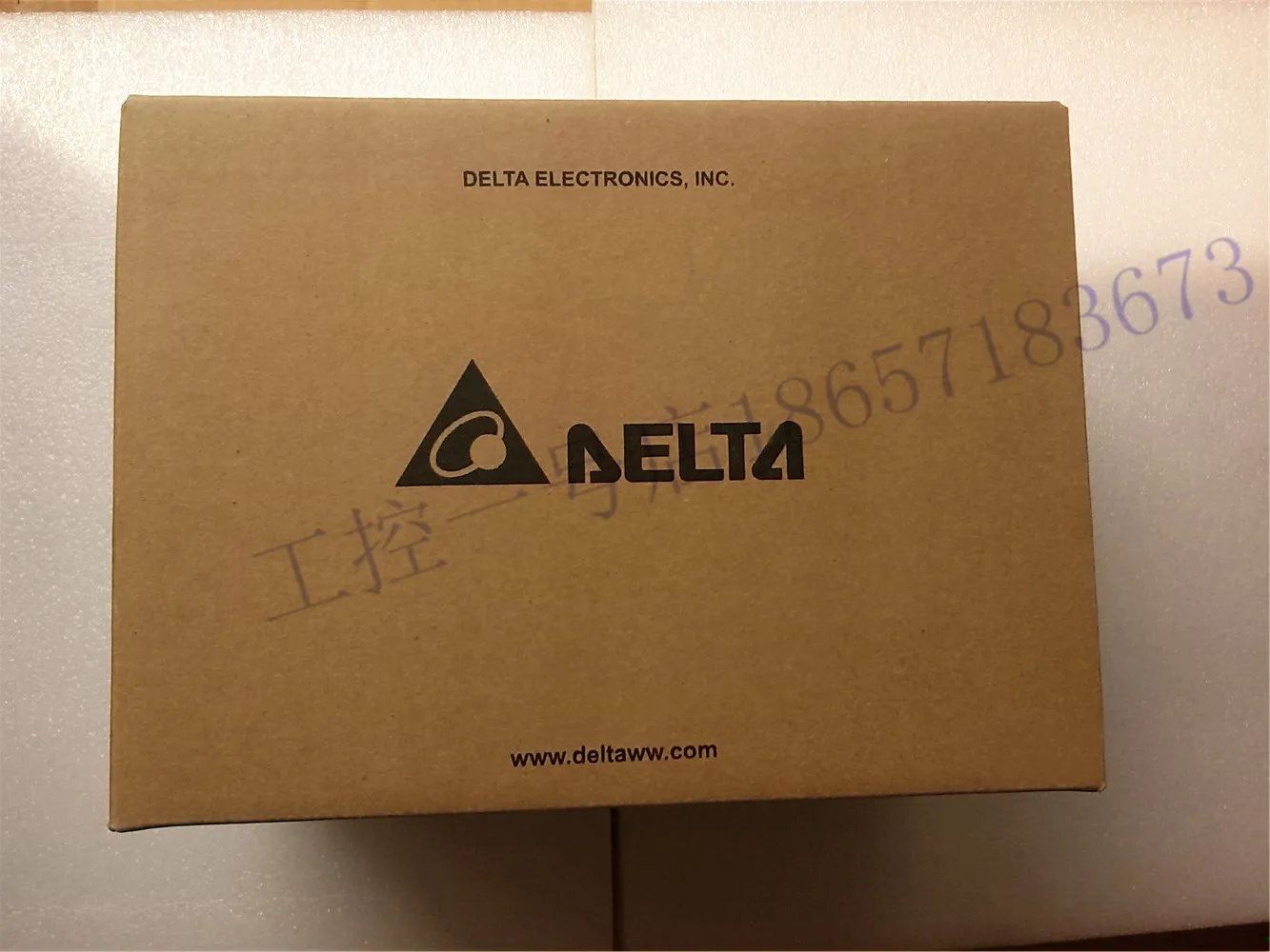 Brand new original genuine Delta VFD-B frequency converter VFD022B21A, 220V/2.2KW, with a one-year warranty