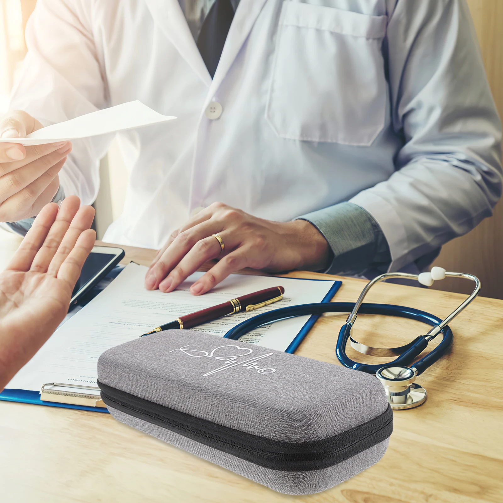 

Stethoscope Protective Case High-Grade Material Portable Stethoscope Carrying Bag Nurse Accessories Nursing Essentials Storage