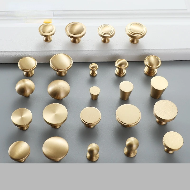 Brass Furniture Handles for Cabinets and Drawers Golden Bright Round Brushed Nordic Luxury Wardrobe Dresser Pull Door Knobs