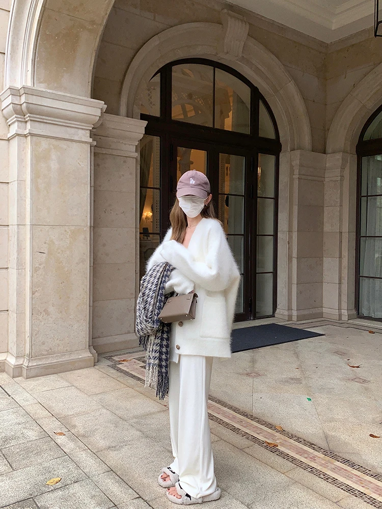 

Осенне-зимние мягкие и уютные брюки-палаццо, длинные брюки в пол, легко сочетаемые, с эффектом стройности, женские джинсы