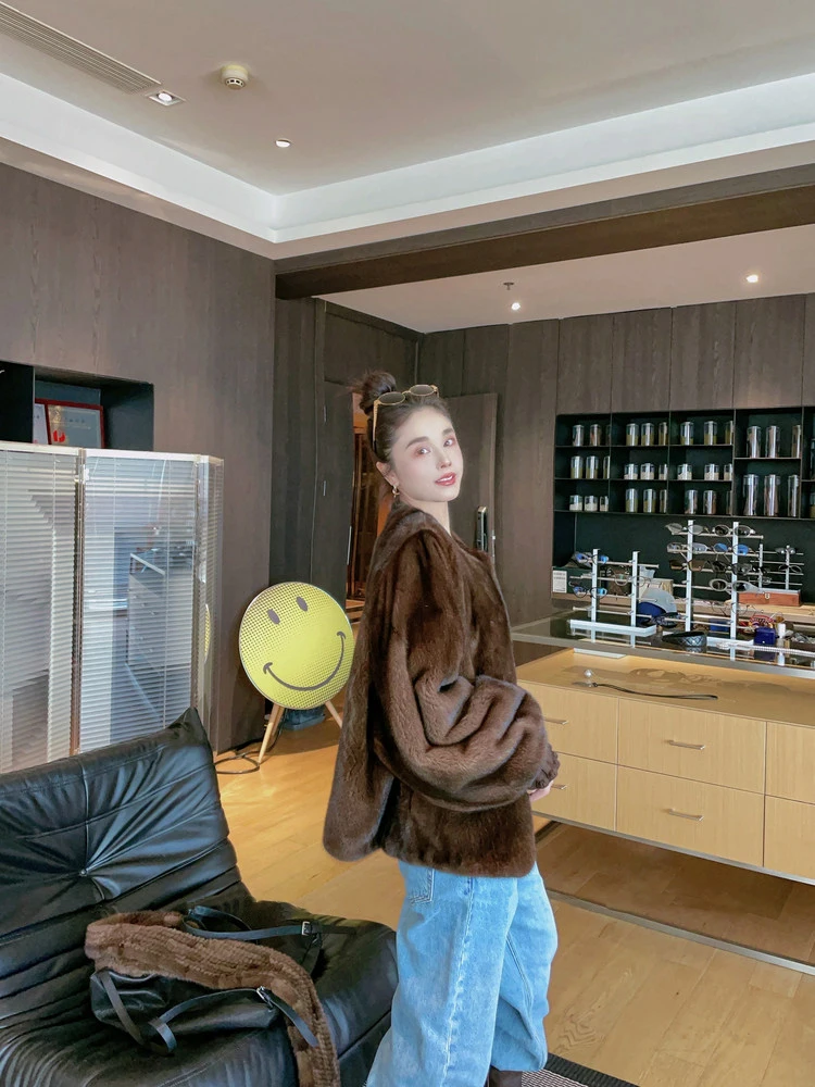 Lautaro Autumn Winter Brown Thick Warm Soft Faux Mink Fur Coat Women Lantern Sleeves Elegant Luxury Chic Fluffy Jacket 2026