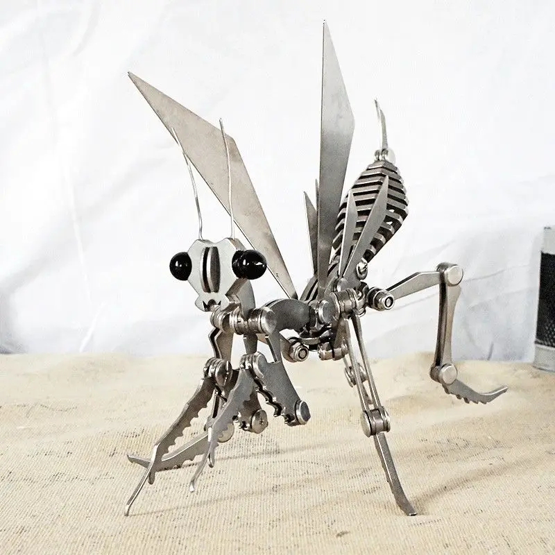 Stainless steel metal assembly model, adjustable, mantis beast, home office desktop, decorative ornaments ornaments