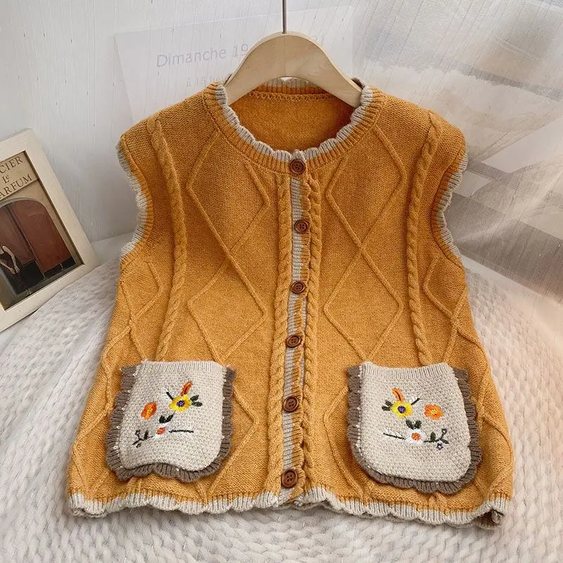 

Nice Spring Autumn New Korean All-match Embroidered Pocket Knitting Loose O-neck Sleeveless Sweater Vest Femme Prairie Chic Top