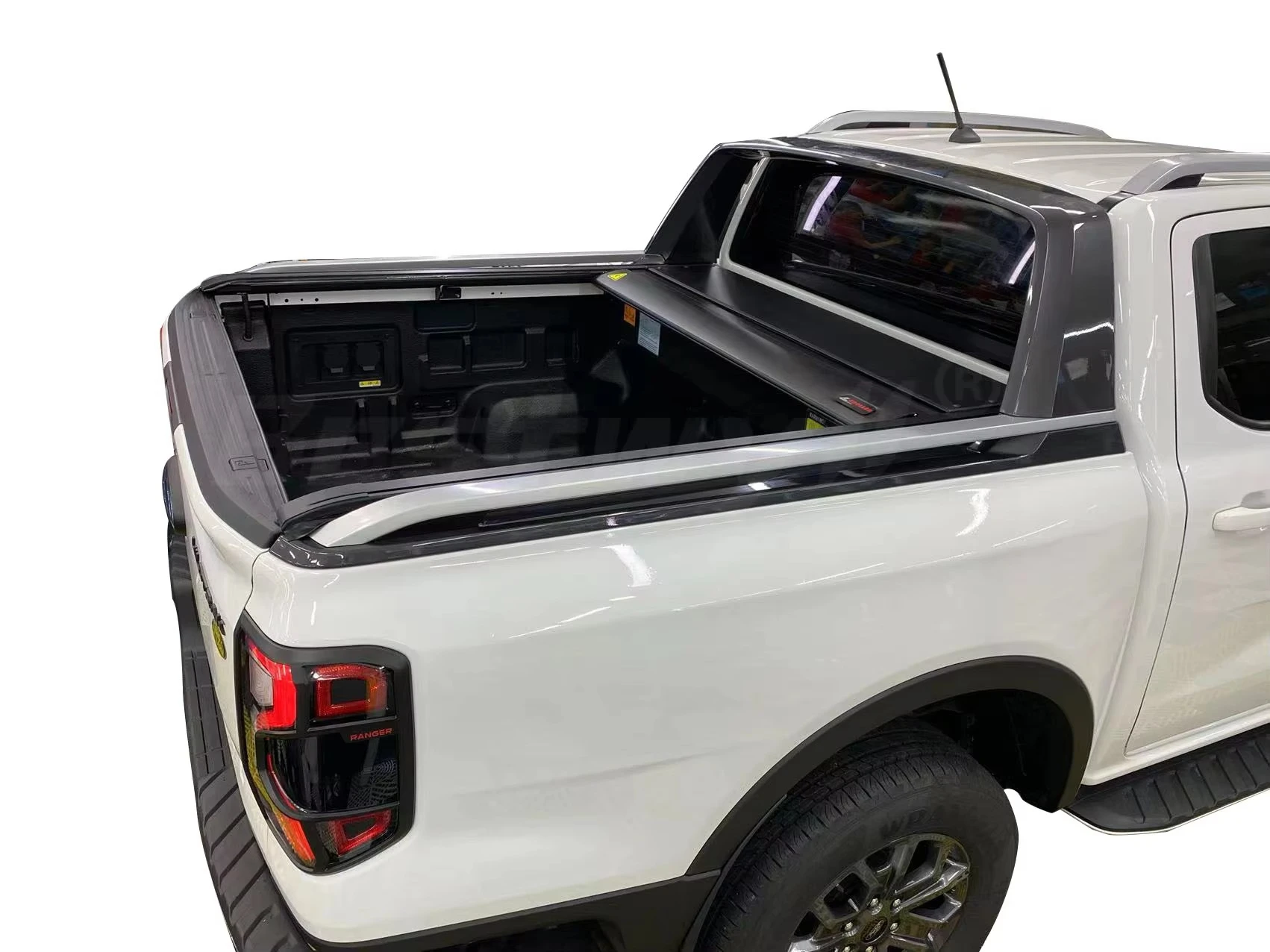 BESTWYLL New Automatic Back Roller Lid Truck Bed Electric Pickup Retractable Tonneau Cover for 2023 Ford Ranger Wildtrak E-F81