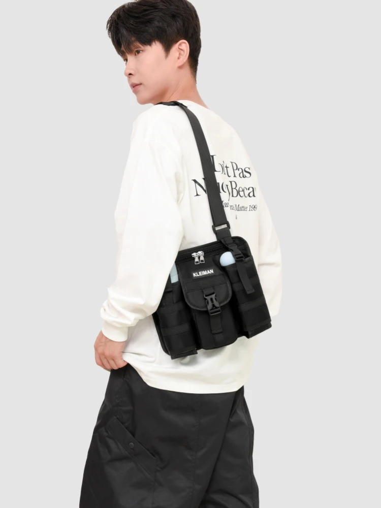 

Casual Ox Cloth Crossbody Bag for Men Outdoor Travel Portable Water Bottle Bag Multi-Functional Practical Diagonal Bag