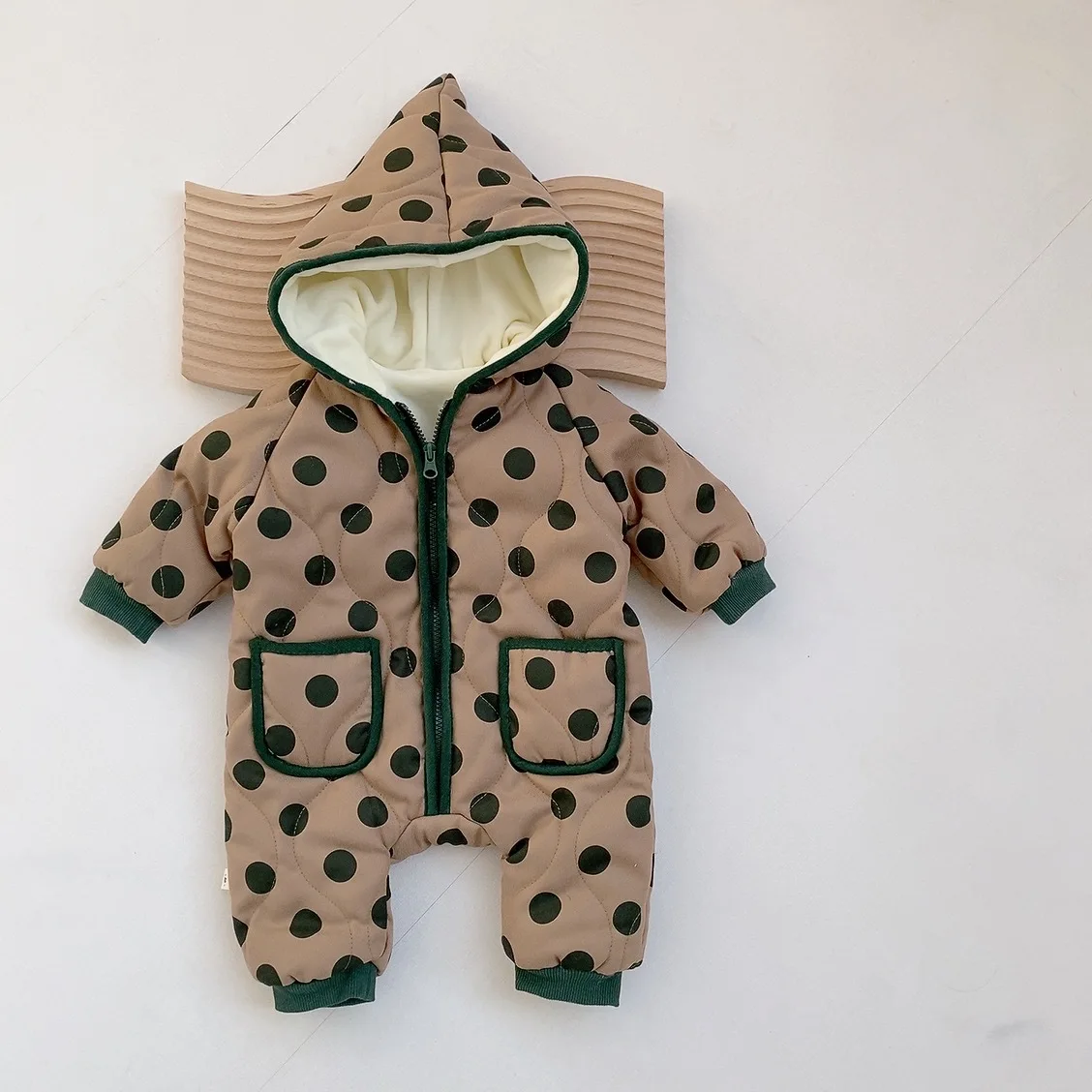 Baby Winter Cotton Clothes Children One-piece Bound Thicken Romper Infant Boys Girls Plus Cashmere Winter Cotton Clothing