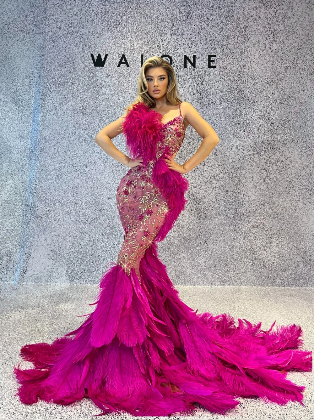 Hot Pink Prom Dress Evening Dresses Elegant Beaded Feathers Gown Classic Floor-length Customized Dresses Vestidos De Novia