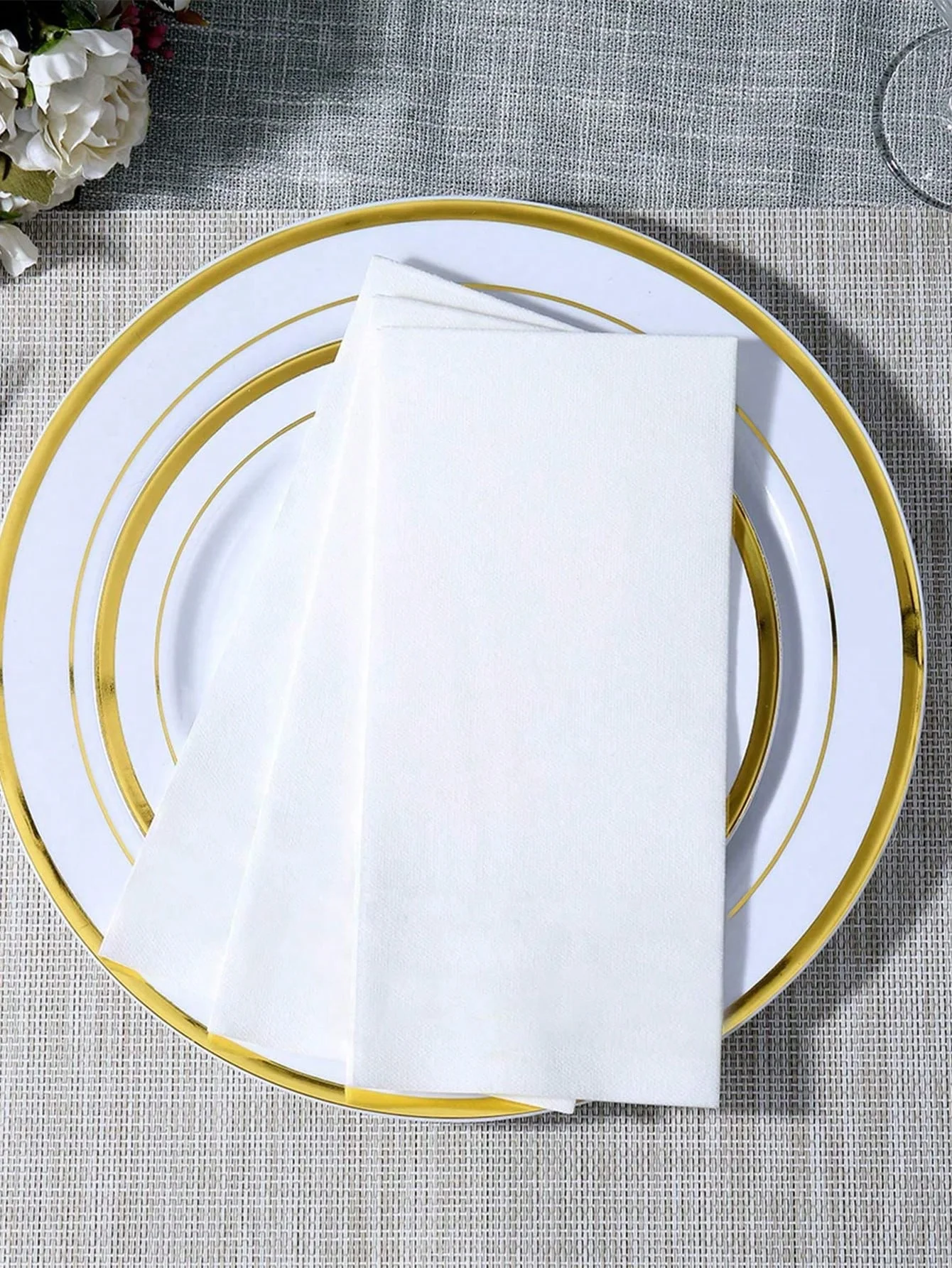 20pcs， pieces pure white, silver disposable wedding napkins, disposable Guest bathroom napkins, parties, dinners, events