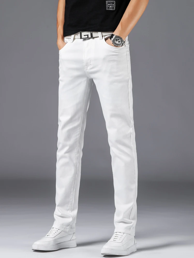 

Весенне-летние белые джинсы для мужчин, повседневные тонкие прямые брюки из эластичного денима, однотонные, для уличной моды, на каждый день