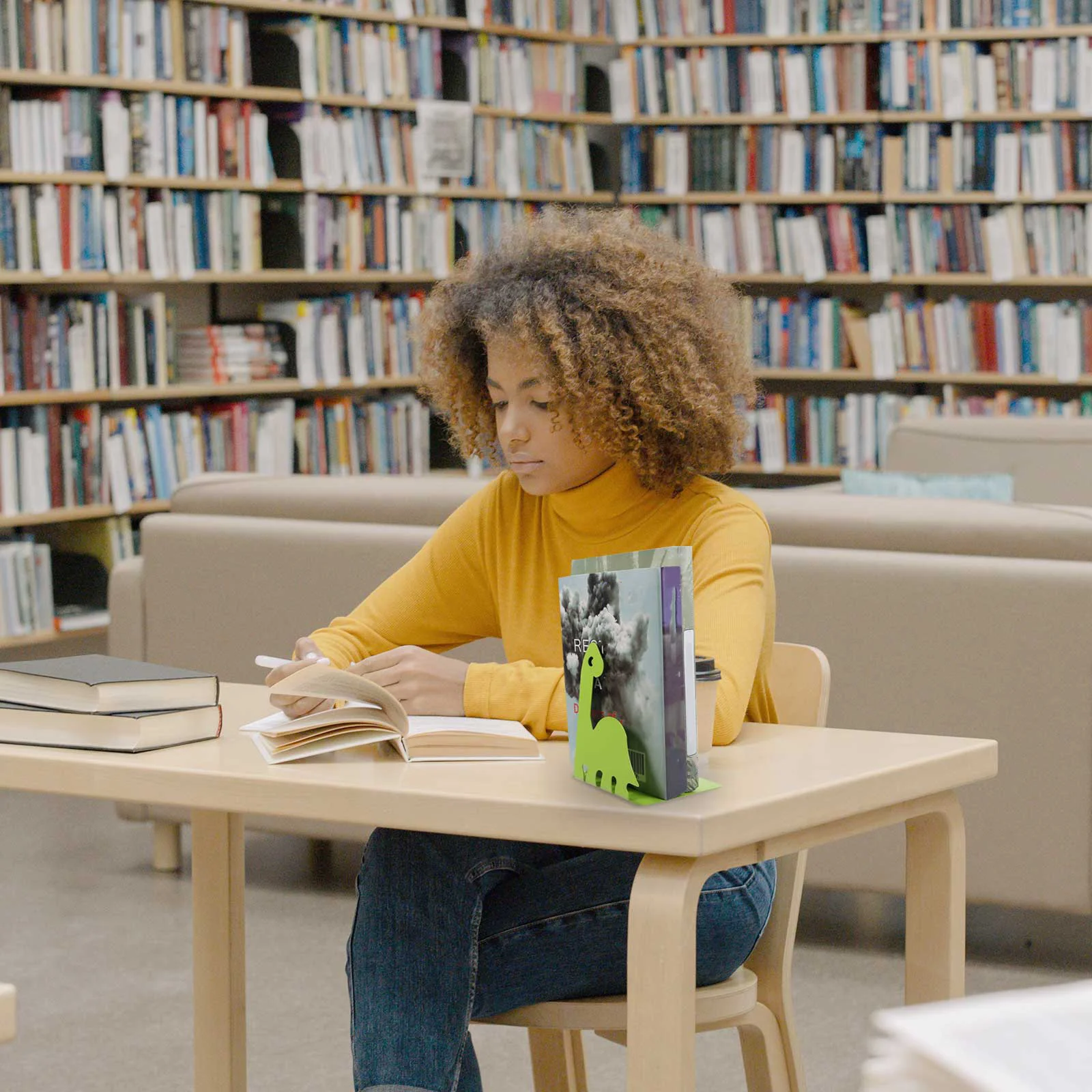 

2pcs Cute Cartoon Bookends 6X5Inch Green Iron Book Ends For Desk Adjustable Desktop Book Holder Organizer Animal