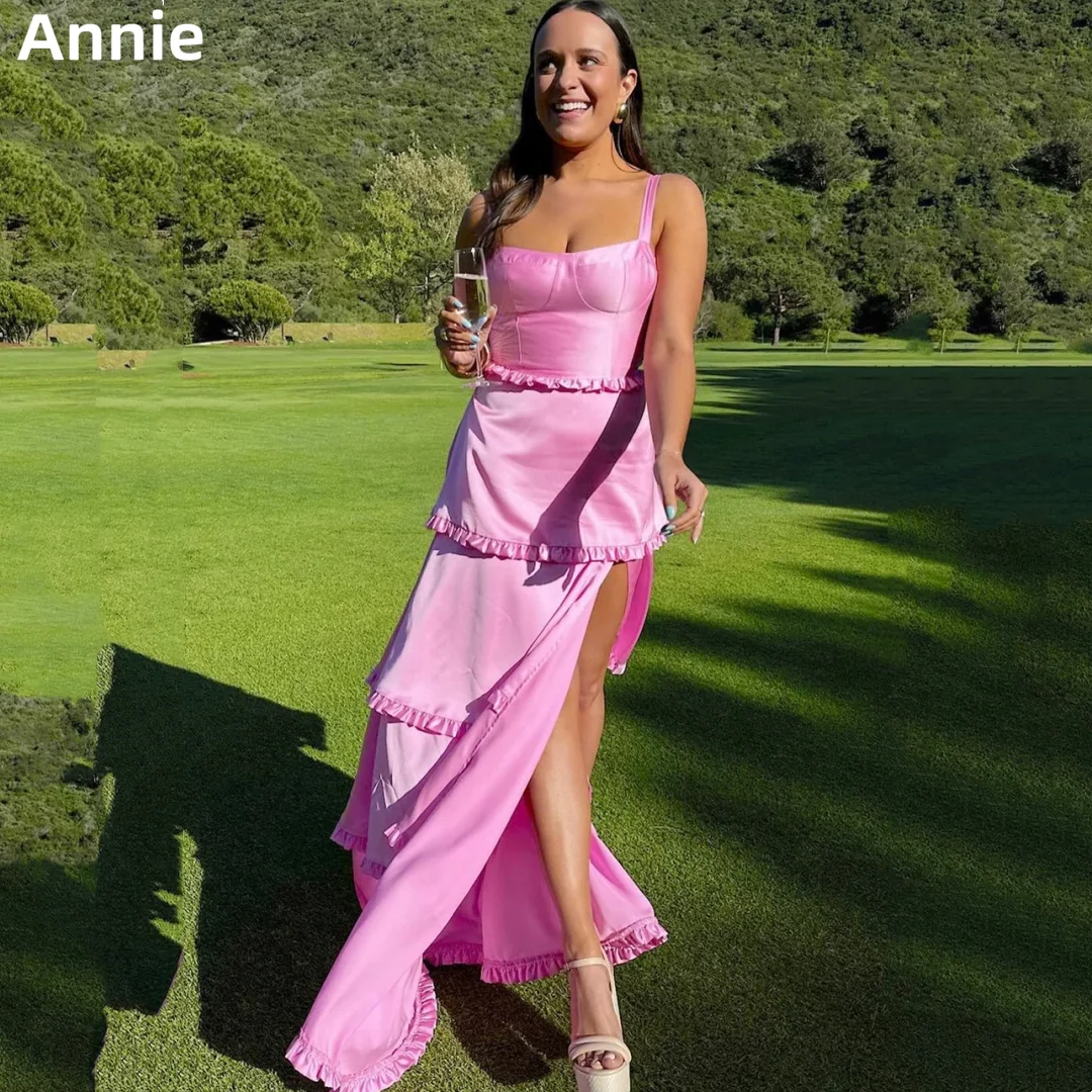 

Annie Pink Prom Dresses Spaghetti Straps Are Satin Multi-layered Evening Dresses A-shape Side Slit Cocktail Dresses Party Dress