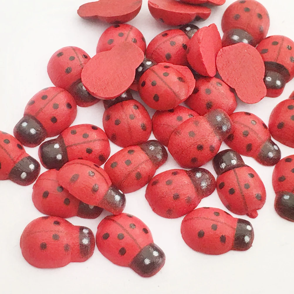 

200 Pcs Wooden Beetle Crafts Mini Ladybugs Decor Accessories for Micro Landscape DIY Garden Ornaments Insect Model Sturdy Design