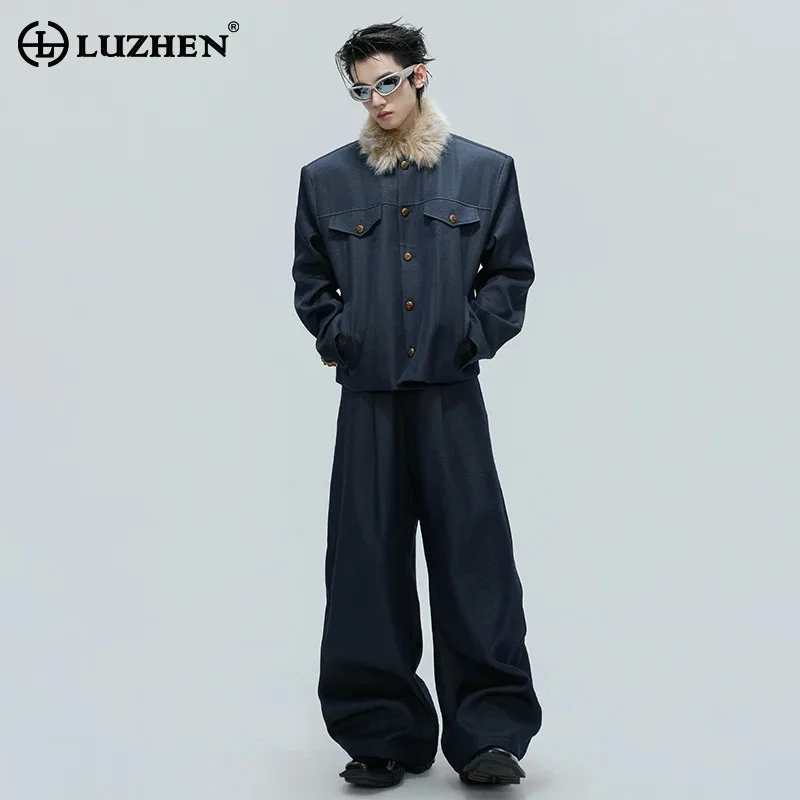 

LUZHEN 2025 зимняя элегантная модная куртка с карманами и съемным меховым воротником на плечах, мужские однотонные повседневные брюки JY5094