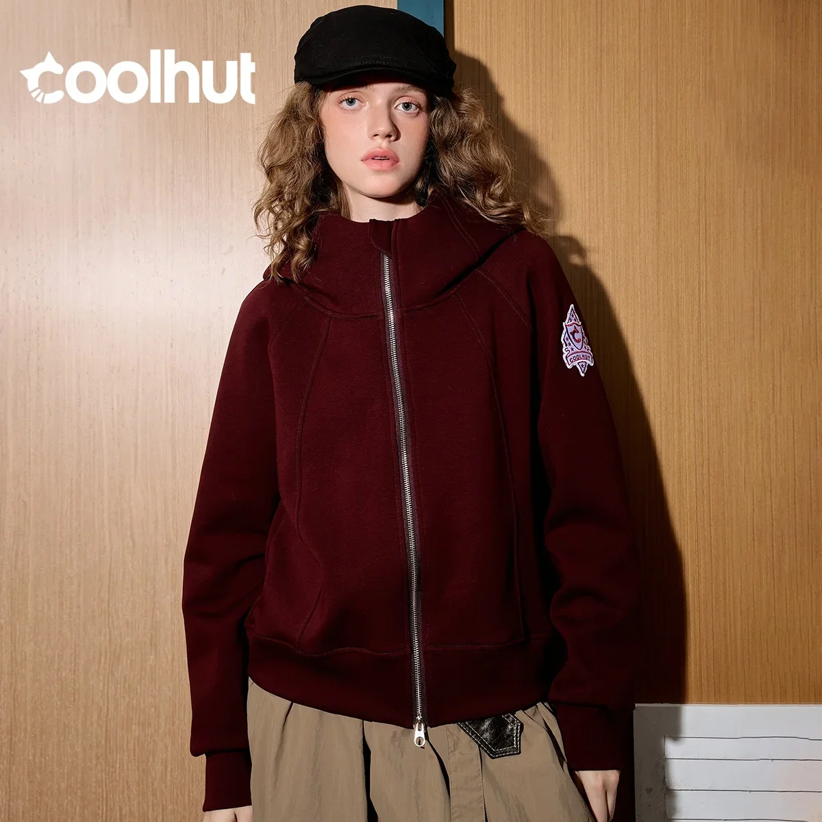 

COOLHUT 2025 Spring Women's Embroidered Hooded Baseball Jacket Casual Loose Zip Up Streetwear Couple Outerwear Fashion Coat