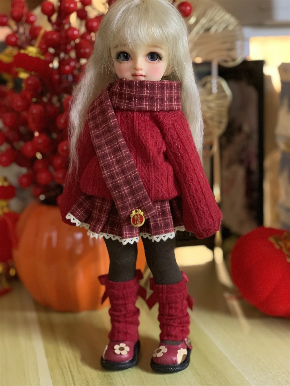 BJD doll clothes suitable for 1/4 1/5 1/6 size sweater pleated skirt clothes set doll accessories (5 points)
