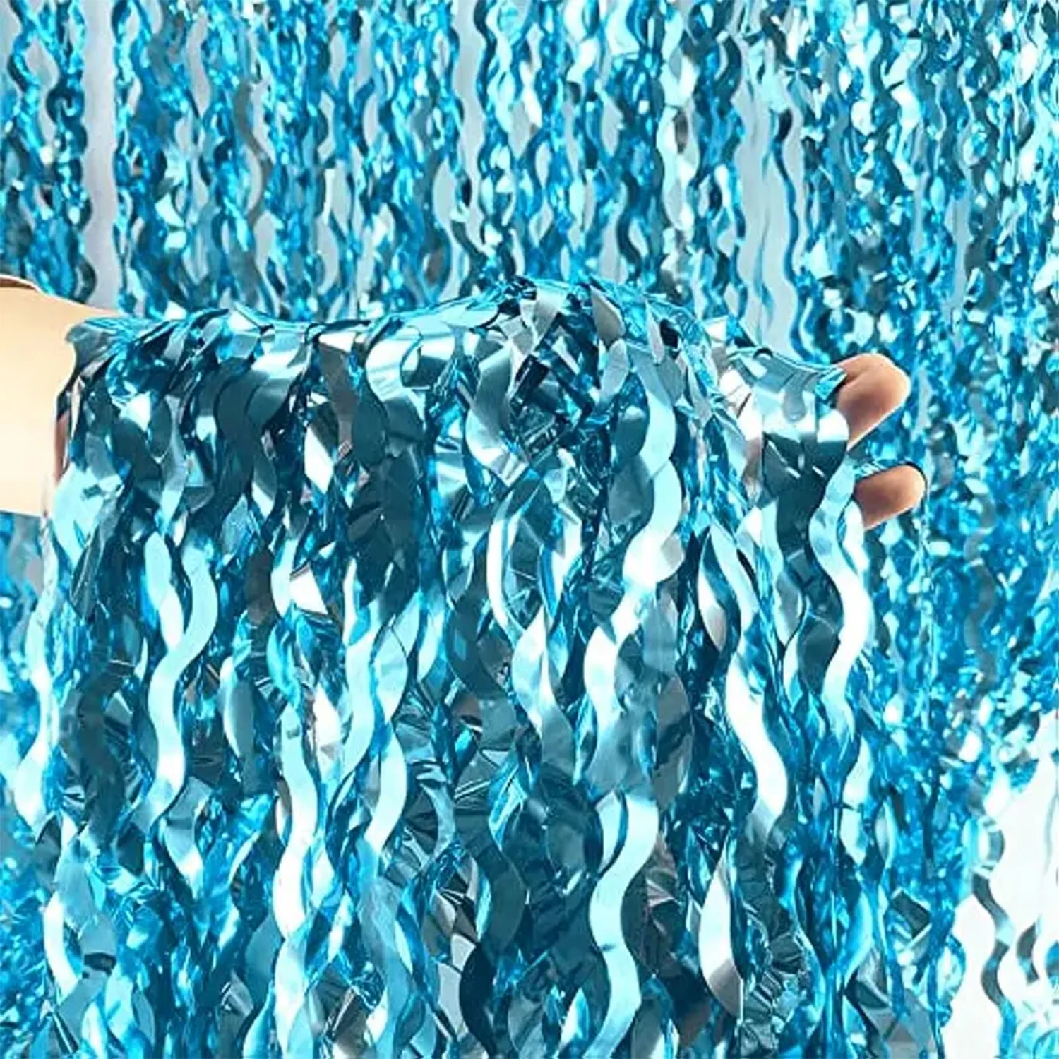 2PCS 2 * 1M metal wire foil tassel curtains in blue, suitable for baby showers, mermaids, underwater, ocean, and frozen party