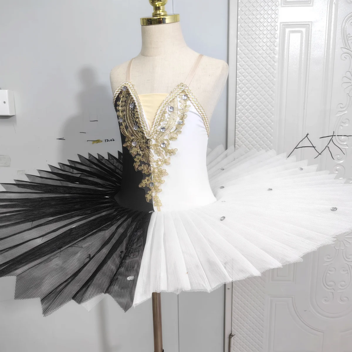 Roupa de palco infantil Swan Lake Ballet Tutu Saia, preto e branco Sling Dance Figurinos, roupas de palco para meninas