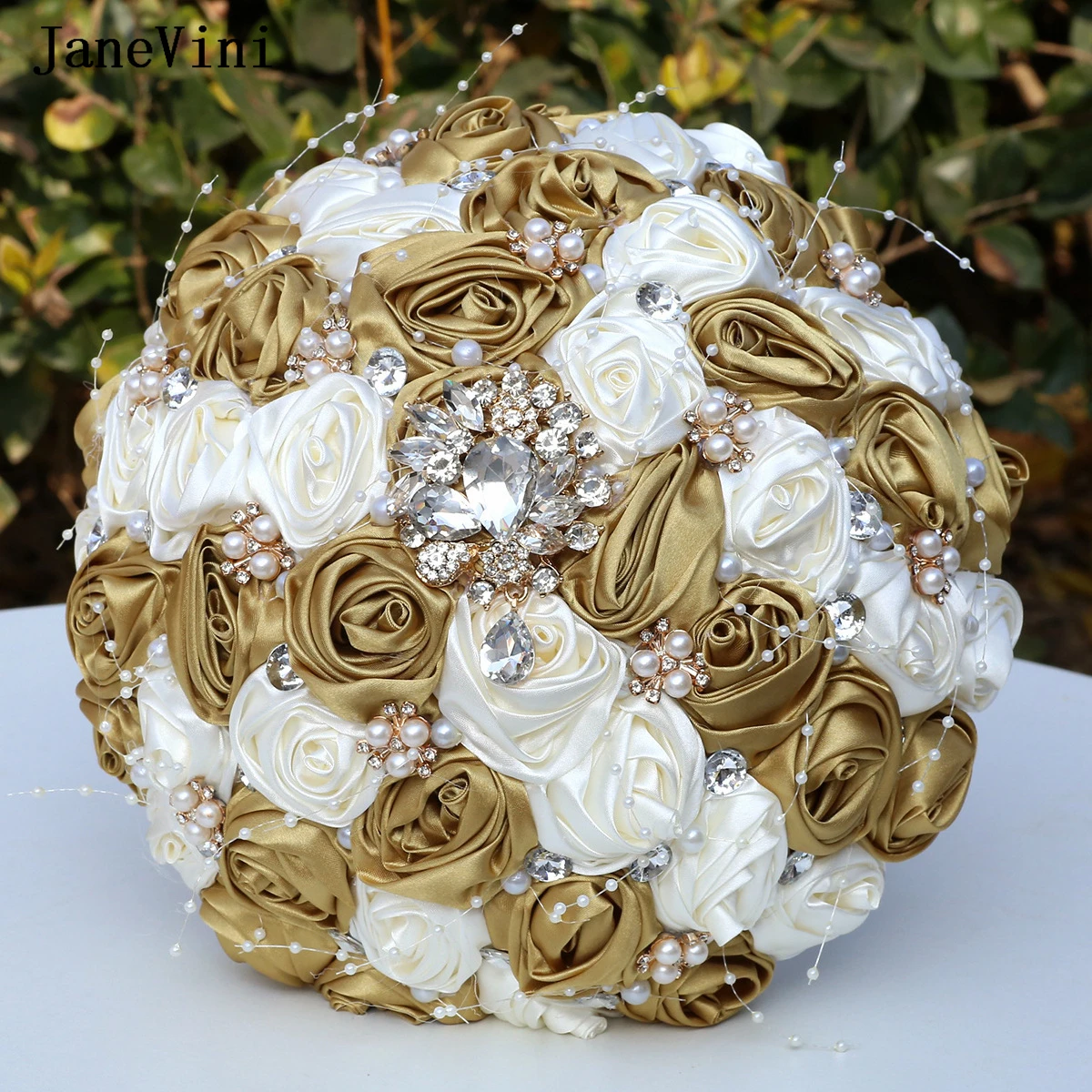 

JaneVini 2025 Bling Gold Crystals Bridal Bouquets Artificial Satin Roses Pearls Light Gold Ivory Wedding Bride Holding Flowers