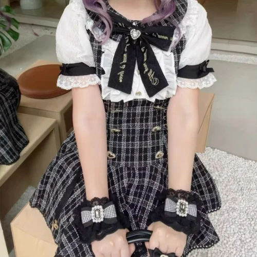 Conjunto de vestido y pantalones cortos con lazo de diamantes de imitación de estilo gótico japonés para mujer, vestidos camiseros a cuadros de manga corta con encaje Kawaii, trajes de Lolita Y2k