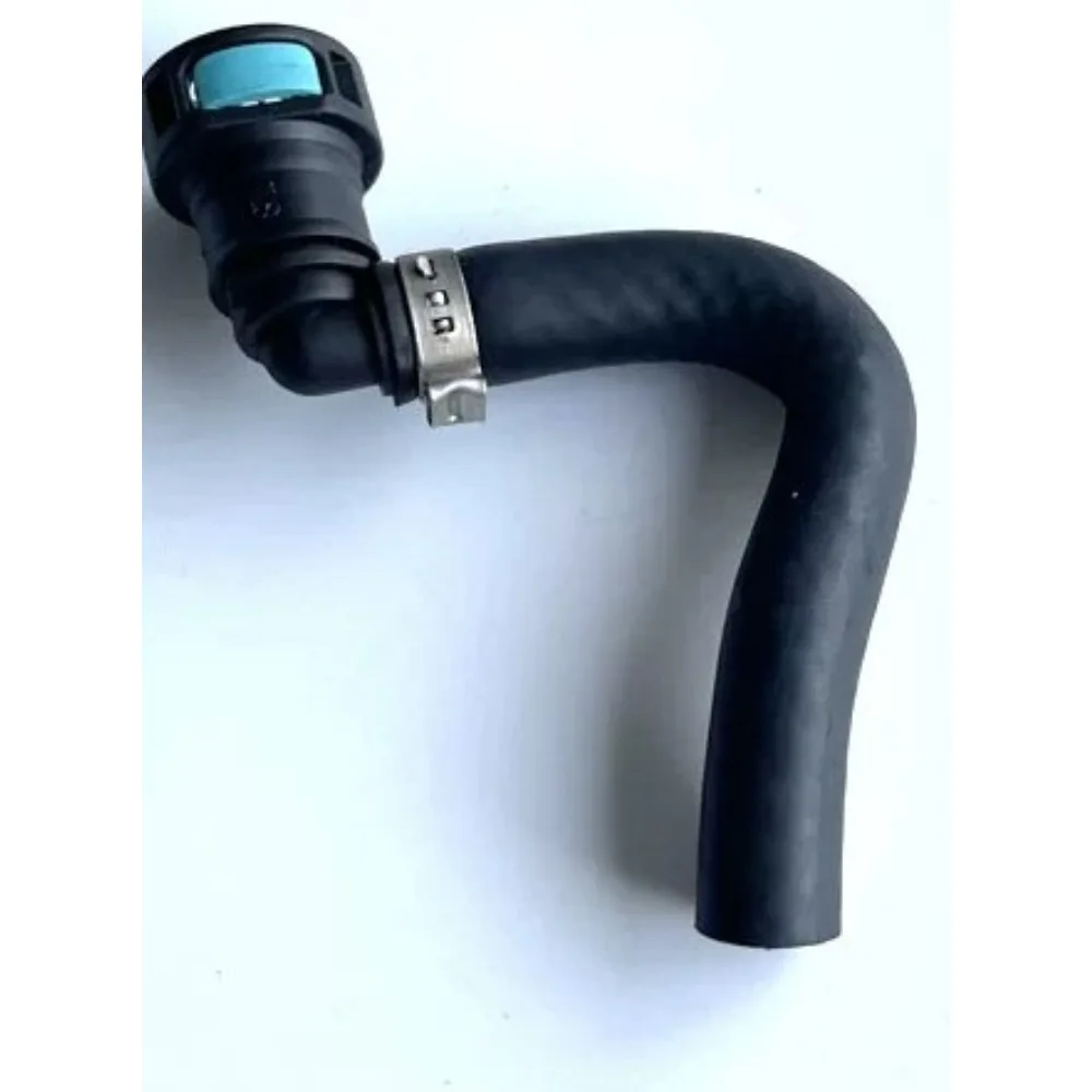 For Porsche Macan Auxiliary Kettle Water Pipe 3.0 3.6T Coolant Engine 95B122447C