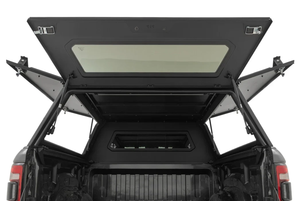 

Алюминиевый жесткий тент-кунг (кемпер-кэш) для пикапов Toyota Tacoma, GMC Sierra 1500, Nissan Titan